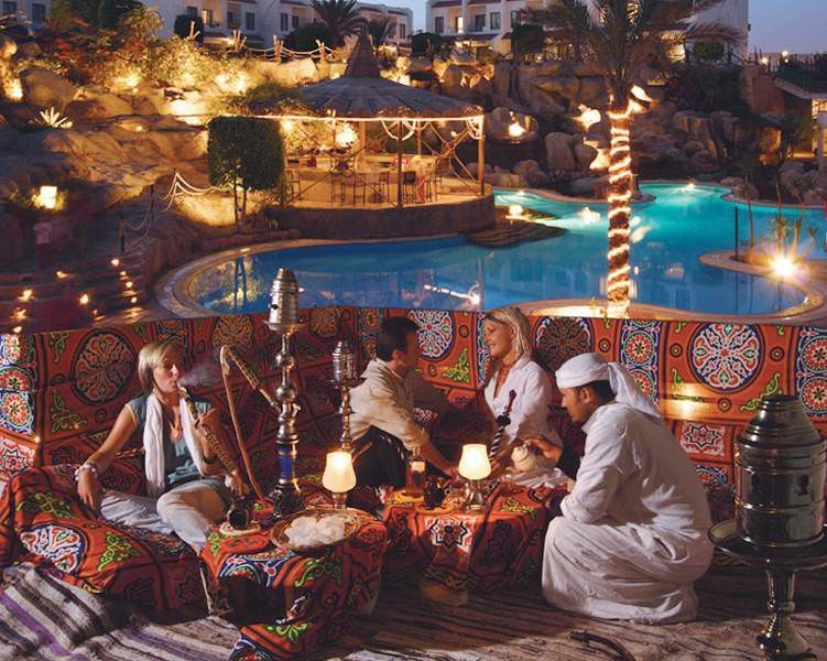 شارمينج إن 4*